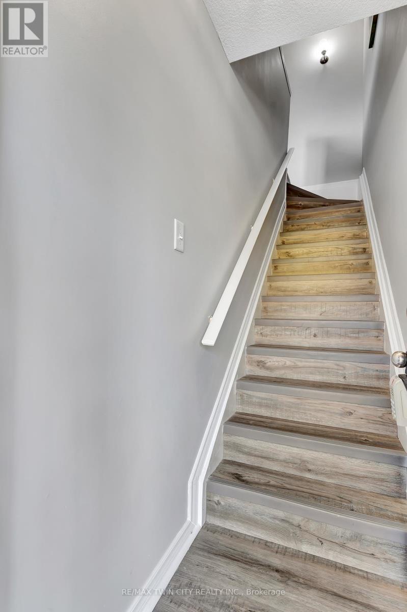 1d - 45 Cedarhill Crescent, Kitchener, Ontario  N2E 0A2 - Photo 10 - X12454543