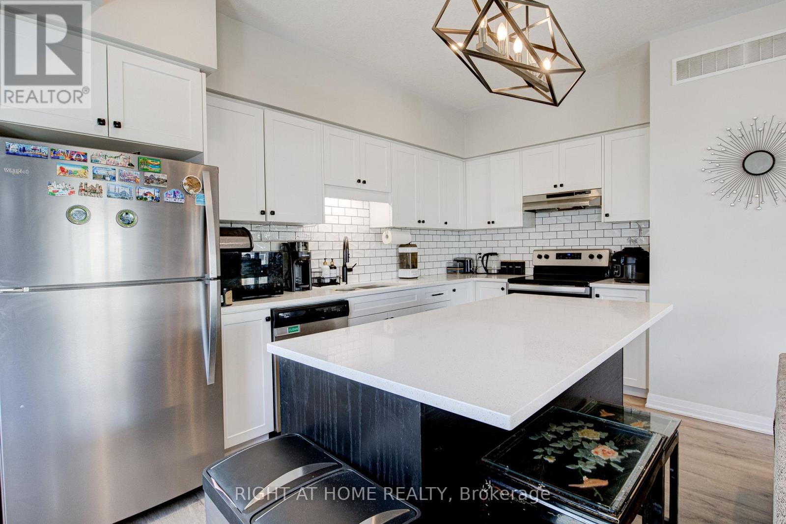 34 Vitality Drive, Kitchener, Ontario  N2R 0R7 - Photo 13 - X12454552