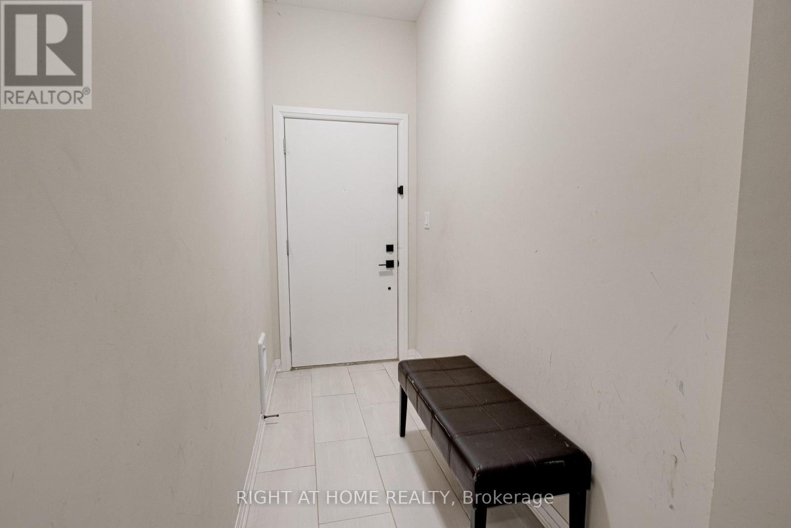34 Vitality Drive, Kitchener, Ontario  N2R 0R7 - Photo 4 - X12454552