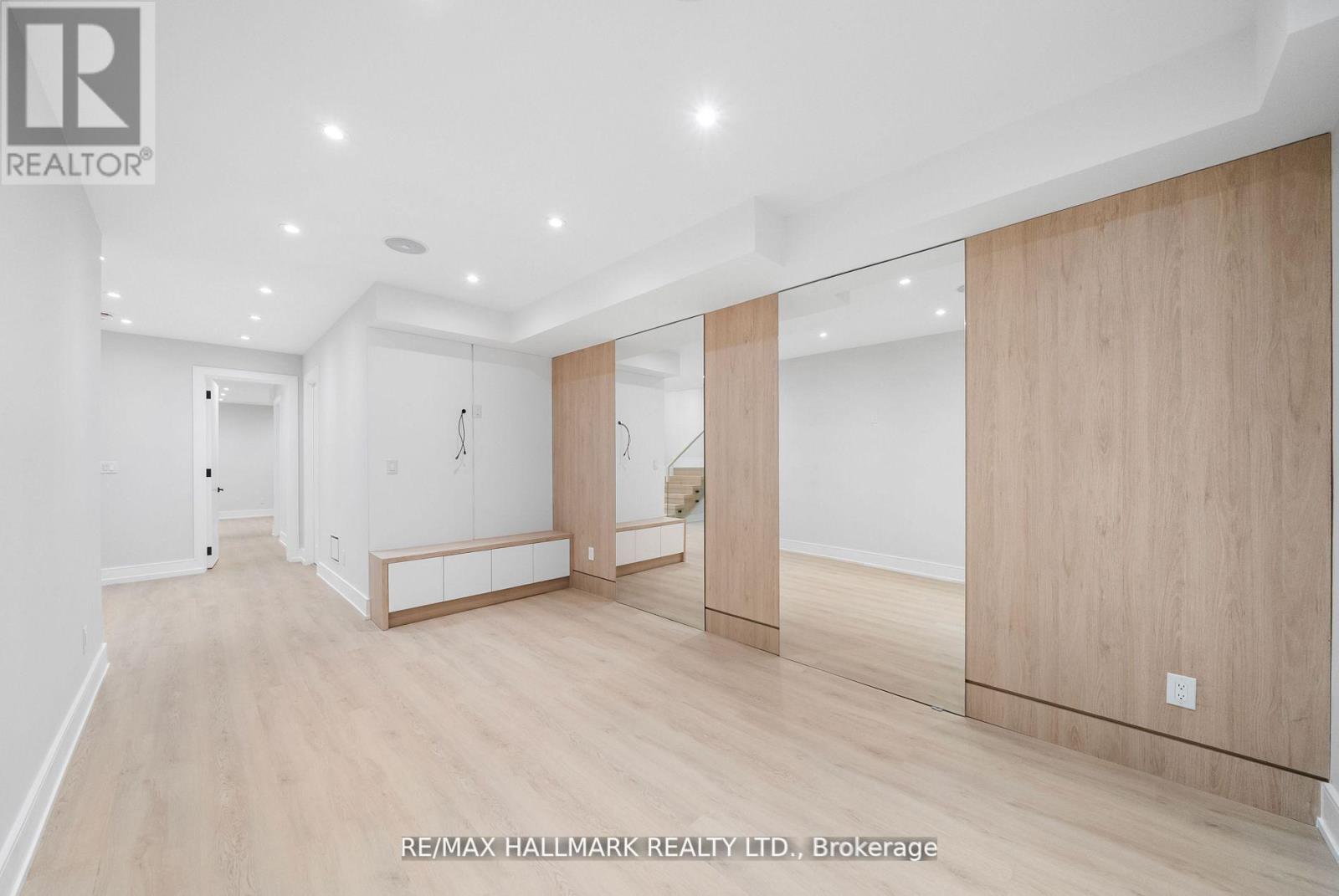 112 Randolph Road, Toronto, Ontario  M4G 3R9 - Photo 34 - C12385104