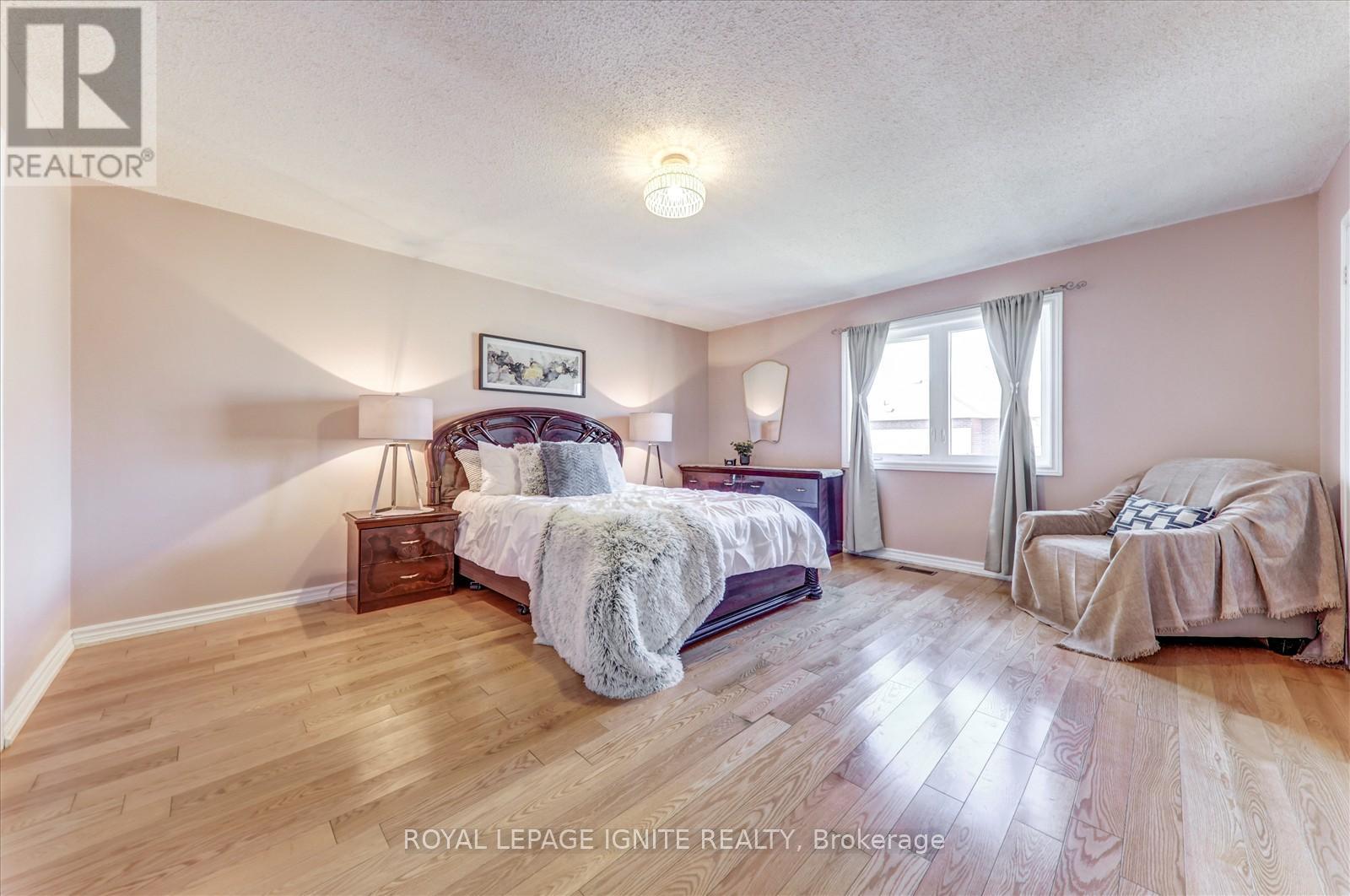 218 Sophia Road, Markham, Ontario  L3S 4C6 - Photo 19 - N12454491