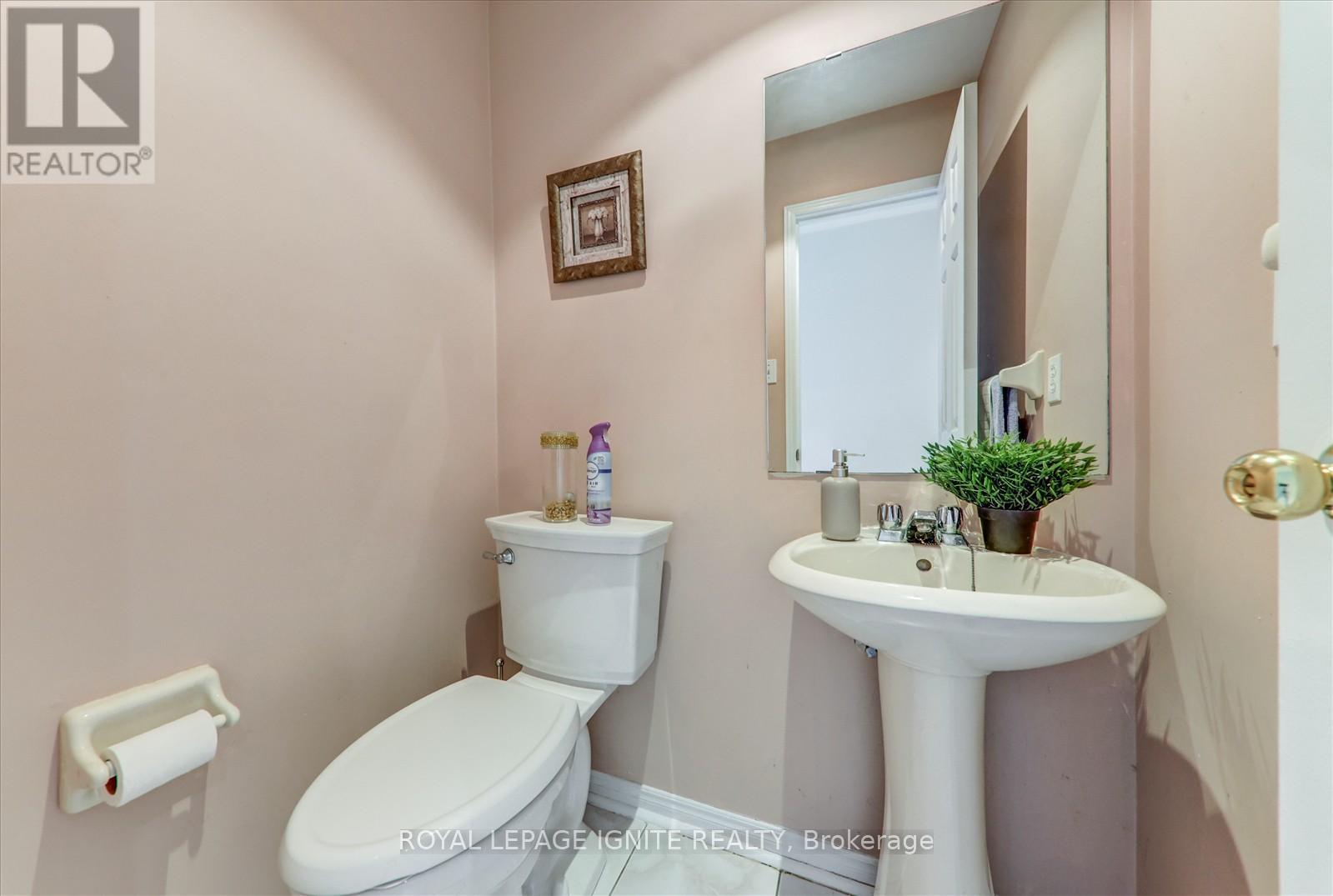 218 Sophia Road, Markham, Ontario  L3S 4C6 - Photo 16 - N12454491