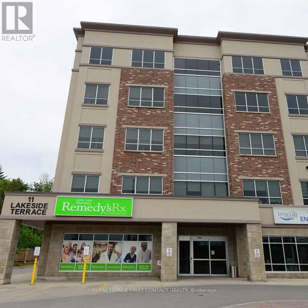 201 - 11 Lakeside Terrace, Barrie, Ontario  L4M 0H9 - Photo 2 - S12330865