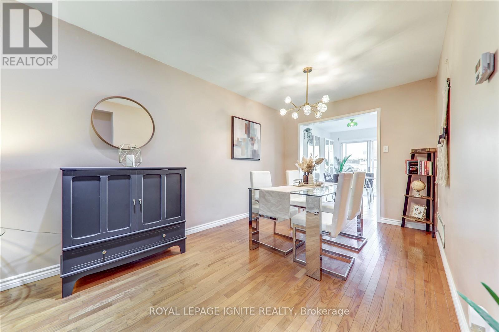 218 Sophia Road, Markham, Ontario  L3S 4C6 - Photo 10 - N12454491