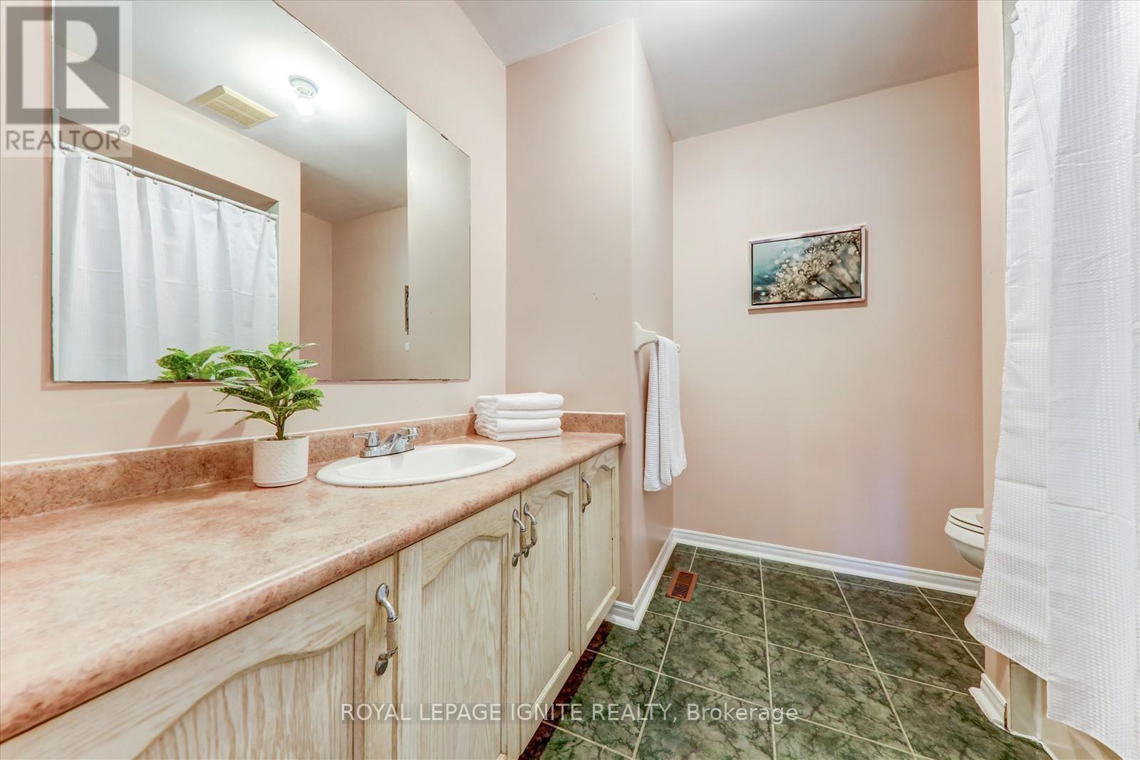 218 Sophia Road, Markham, Ontario  L3S 4C6 - Photo 22 - N12454491