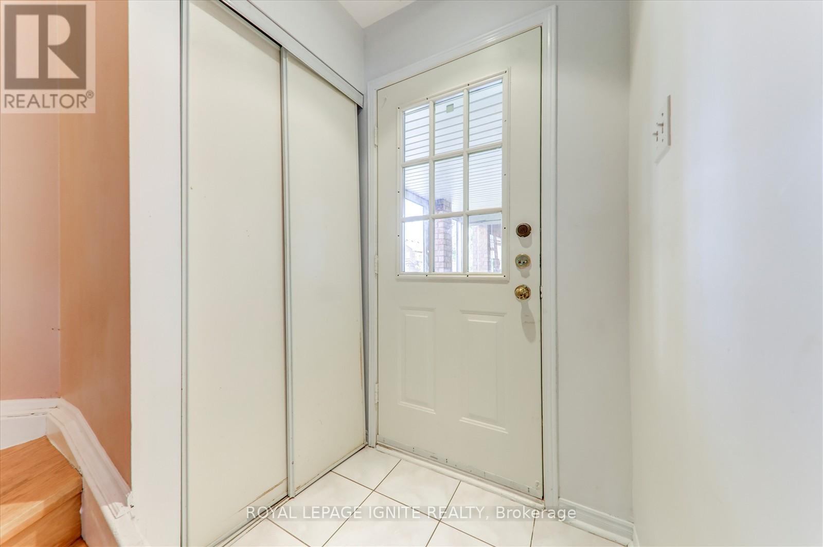218 Sophia Road, Markham, Ontario  L3S 4C6 - Photo 6 - N12454491