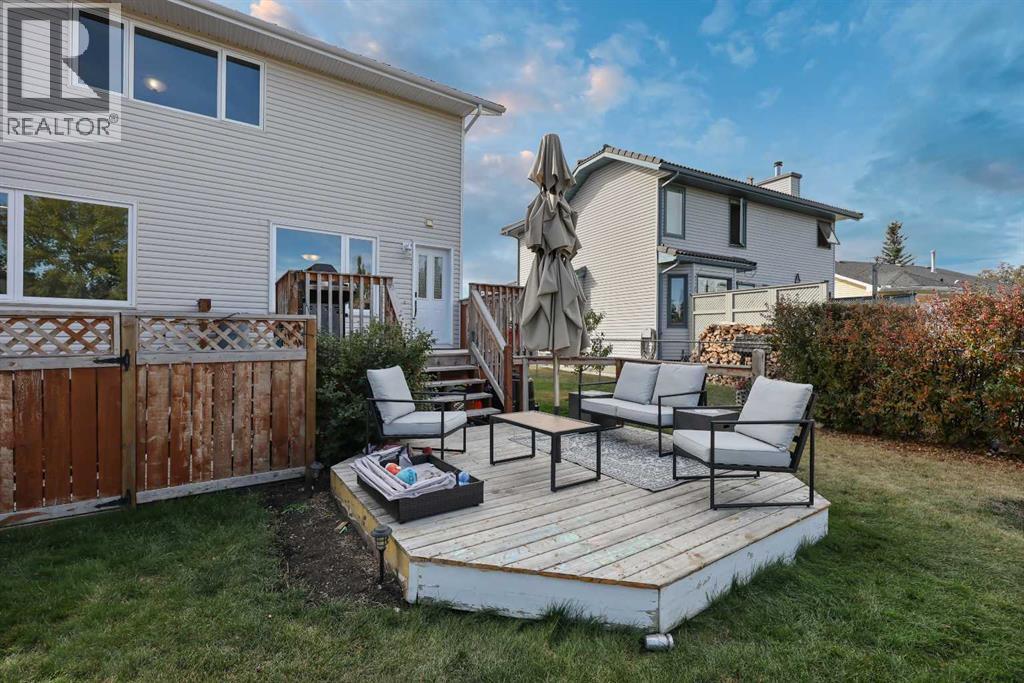 52 West Edge Road, Cochrane, Alberta  T4C 1L1 - Photo 43 - A2262912