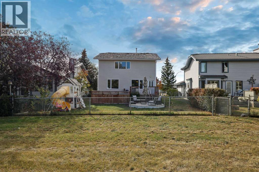 52 West Edge Road, Cochrane, Alberta  T4C 1L1 - Photo 47 - A2262912