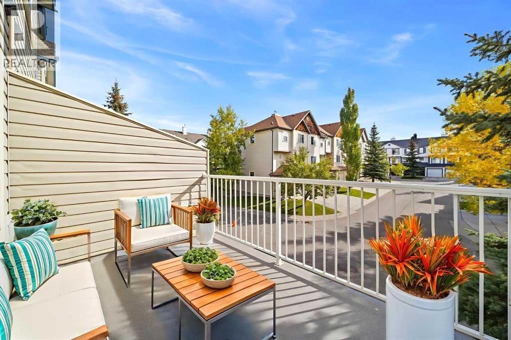 213 Copperfield Lane Se, Calgary, Alberta  T2Z 4T2 - Photo 7 - A2262160
