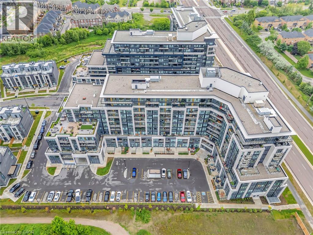 405 DUNDAS Street W Unit# 702, Oakville, Ontario