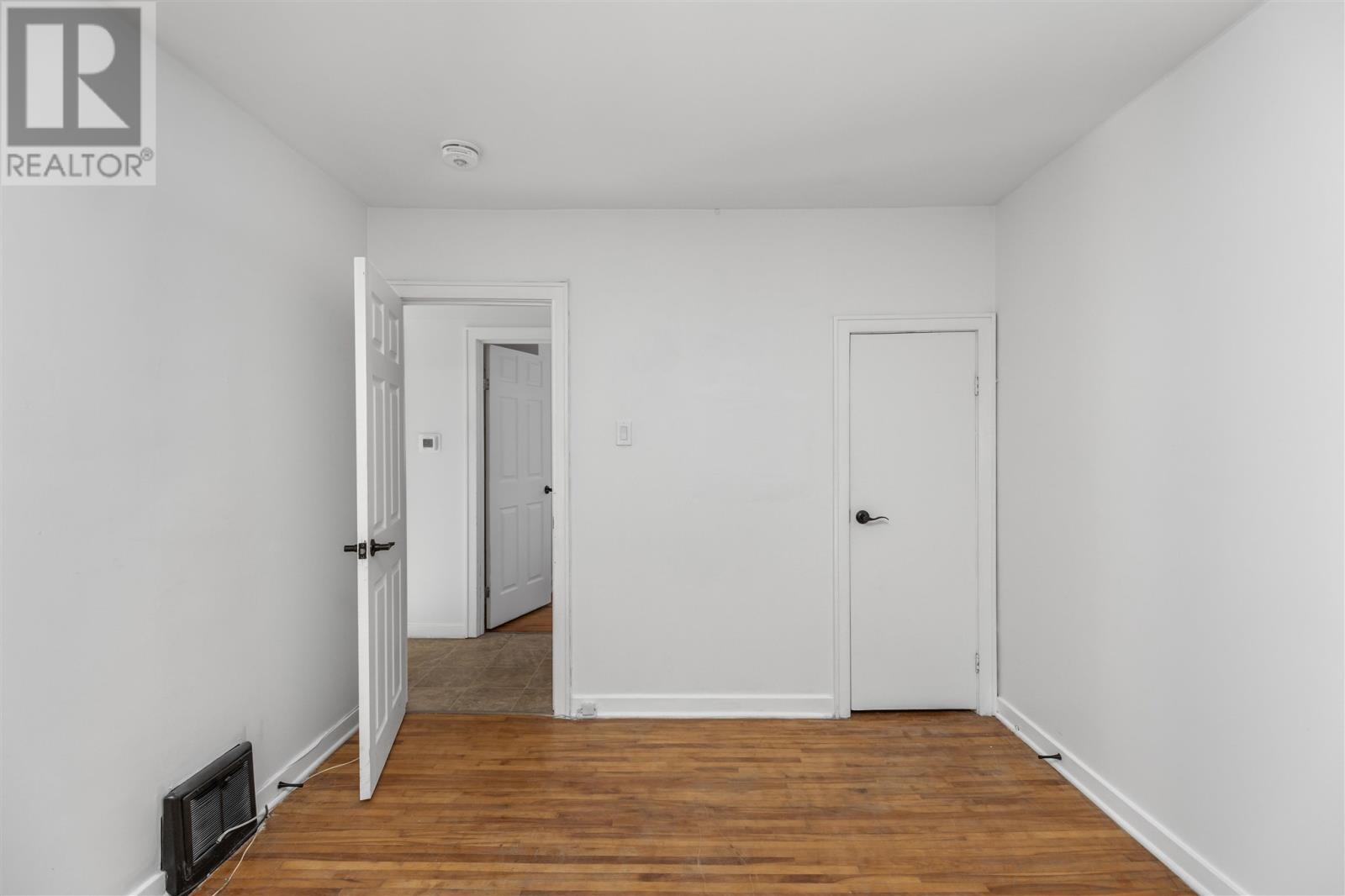 1579 Queen St E, Sault Ste. Marie, Ontario  P6A 2G5 - Photo 16 - SM252899