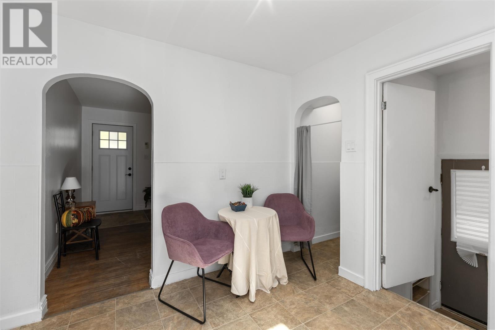 1579 Queen St E, Sault Ste. Marie, Ontario  P6A 2G5 - Photo 7 - SM252899