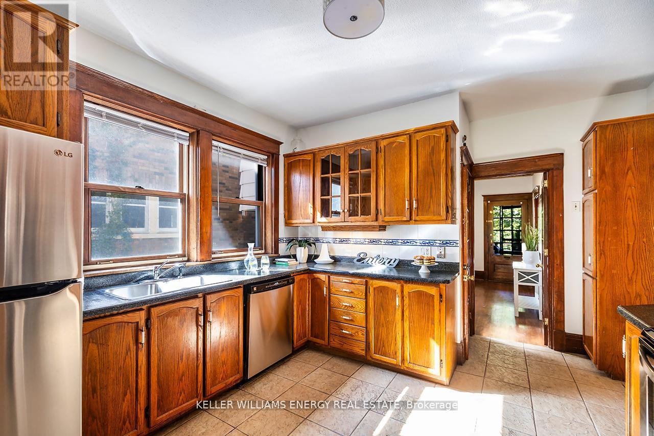 23 Connaught Street, Oshawa, Ontario  L1G 2G8 - Photo 14 - E12454709