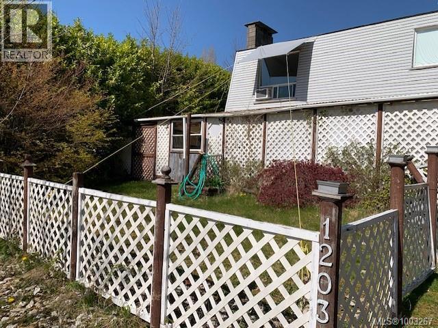 1203 Maquinna Ave, Port Alice, British Columbia  V0N 2N0 - Photo 3 - 1003267