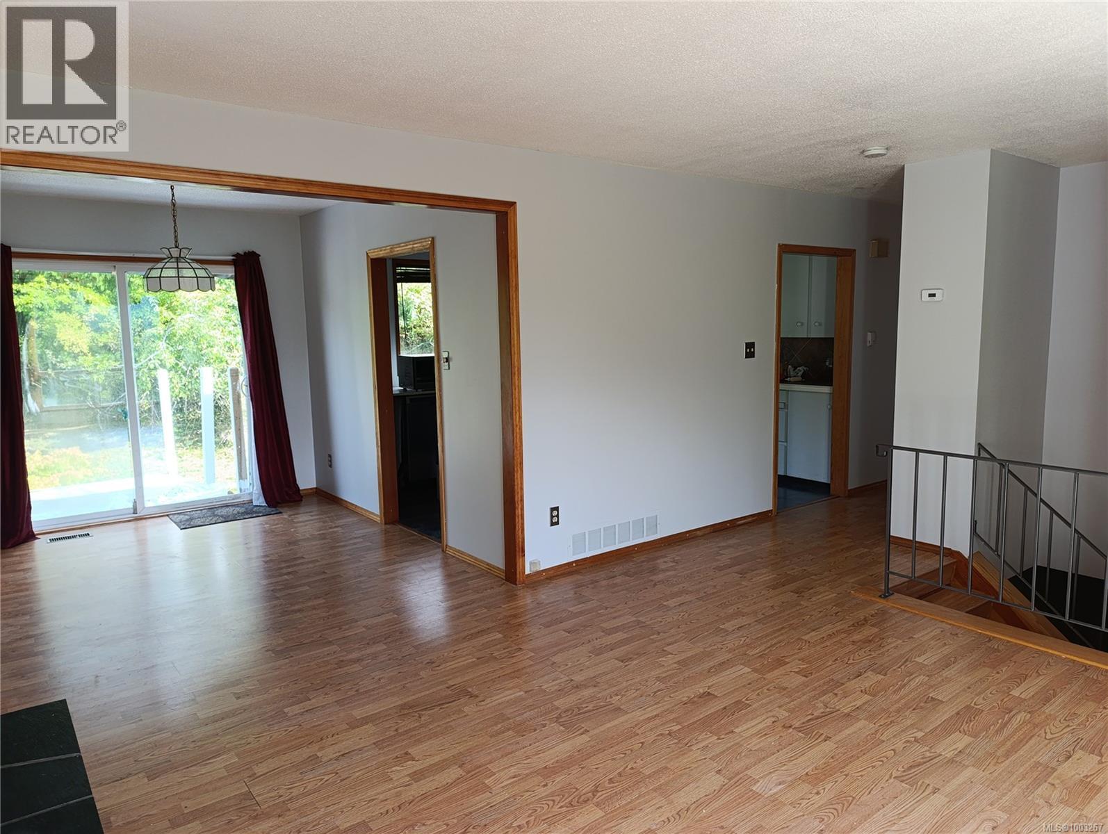 1203 Maquinna Ave, Port Alice, British Columbia  V0N 2N0 - Photo 15 - 1003267