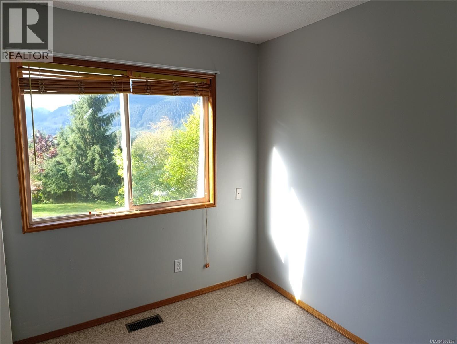 1203 Maquinna Ave, Port Alice, British Columbia  V0N 2N0 - Photo 32 - 1003267
