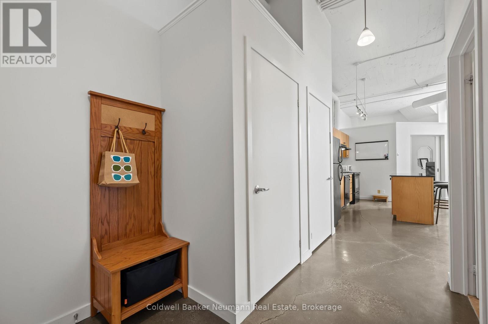 308 - 404 King Street West Street W, Kitchener, Ontario  N2G 2L5 - Photo 4 - X12454738