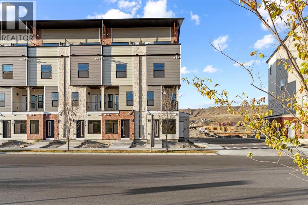 109, 156 Park Street, Cochrane, Alberta  T4C 2B8 - Photo 4 - A2262676
