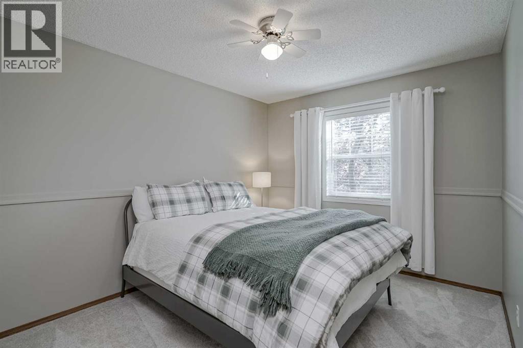 57 Strathlea Grove Sw, Calgary, Alberta  T3H 5C5 - Photo 32 - A2261498