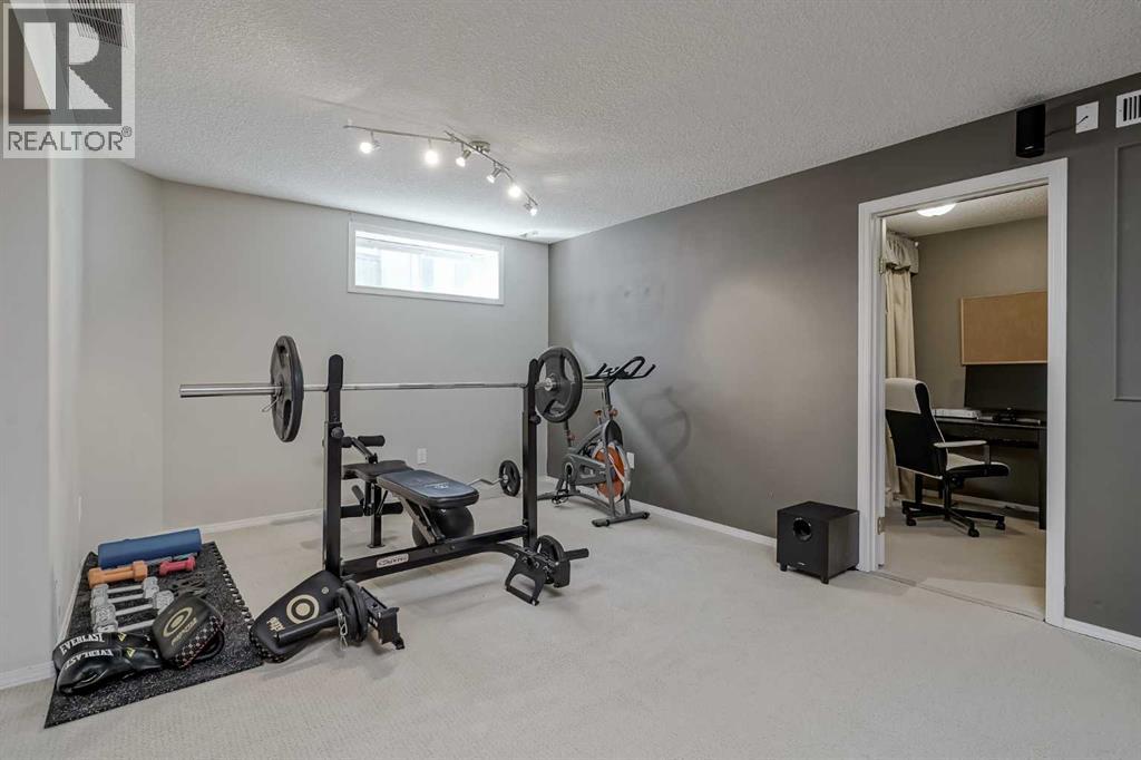 57 Strathlea Grove Sw, Calgary, Alberta  T3H 5C5 - Photo 37 - A2261498