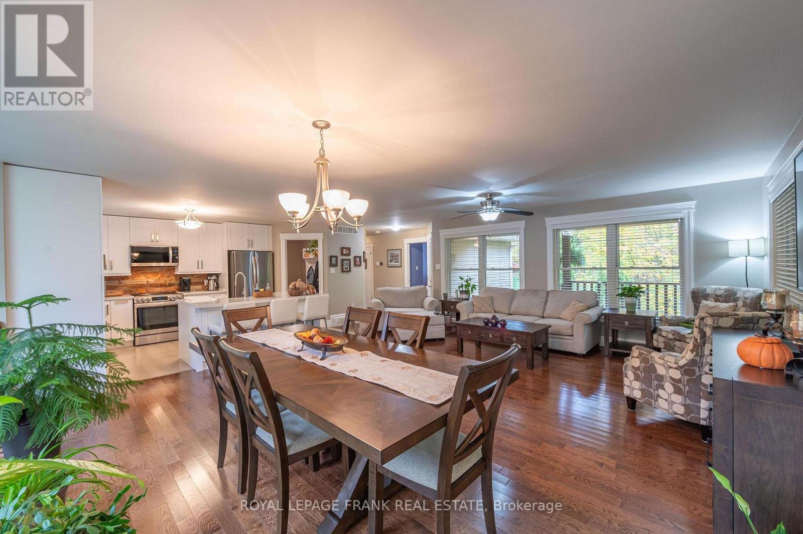 25 Lakeland Avenue, Trent Lakes, Ontario  K0L 1J0 - Photo 4 - X12454715