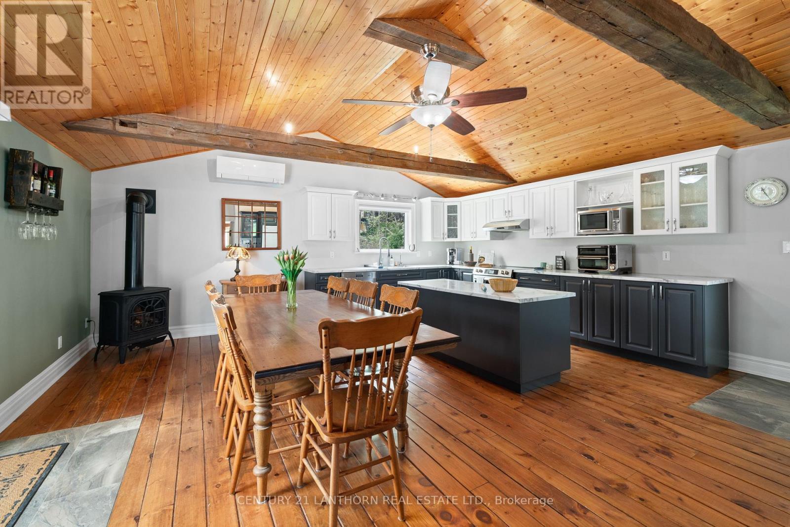 1647 COUNTY 10 ROAD, Prince Edward County, Ontario