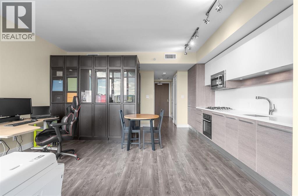 809 2008 Rosser Avenue, Burnaby, British Columbia  V5C 0H8 - Photo 7 - R3056229