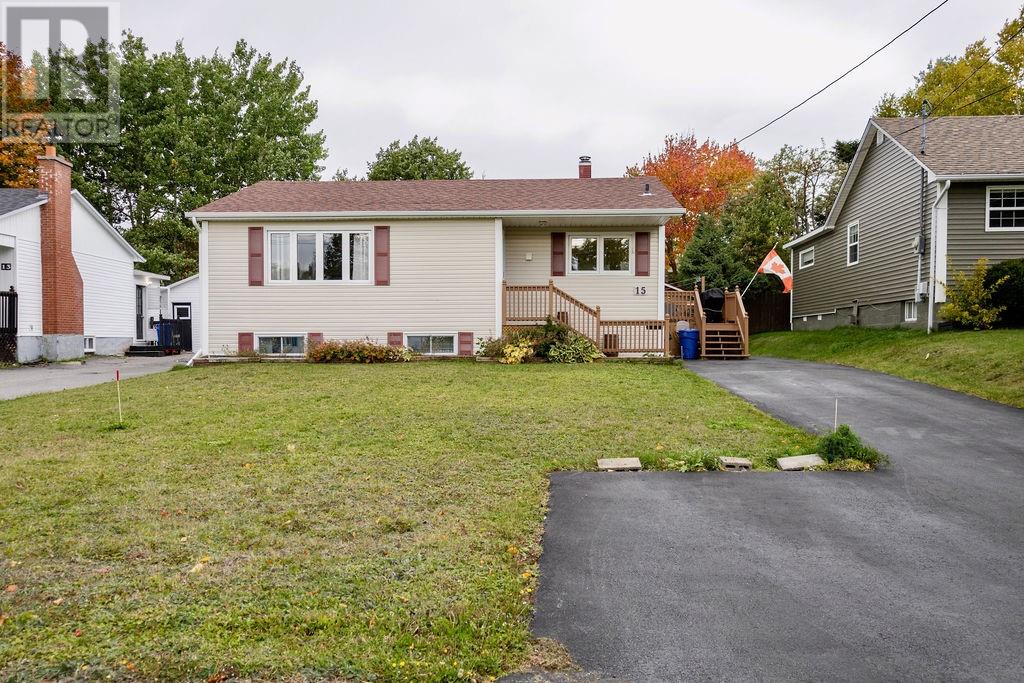 15 Baldwin Street, Gander, Newfoundland & Labrador  A1V 1L4 - Photo 2 - 1291213