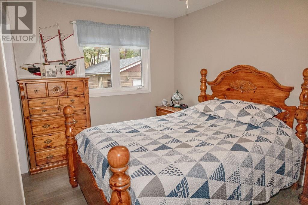 15 Baldwin Street, Gander, Newfoundland & Labrador  A1V 1L4 - Photo 9 - 1291213