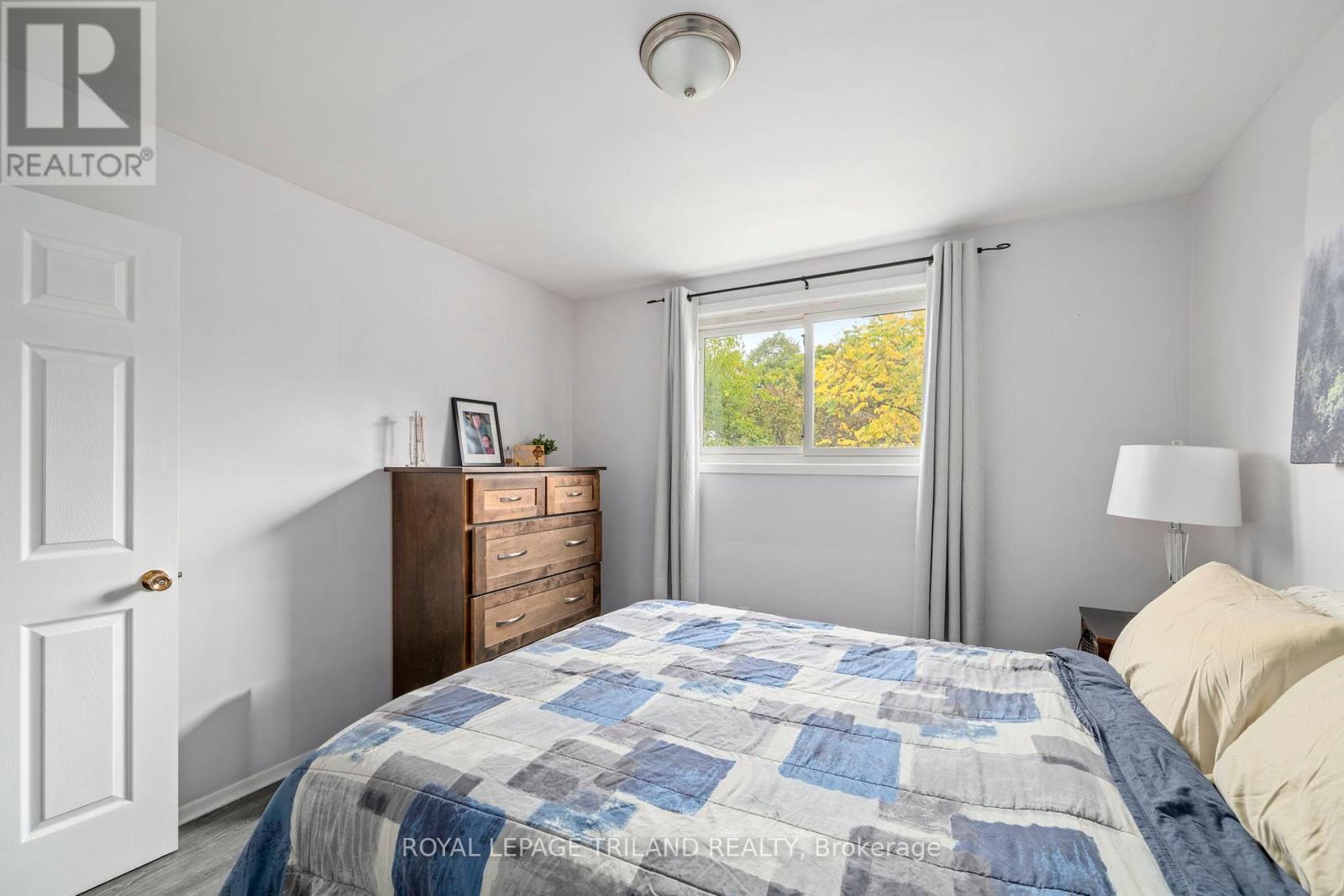 9 Johnson Place, St. Thomas, Ontario  N5P 2E9 - Photo 10 - X12454697
