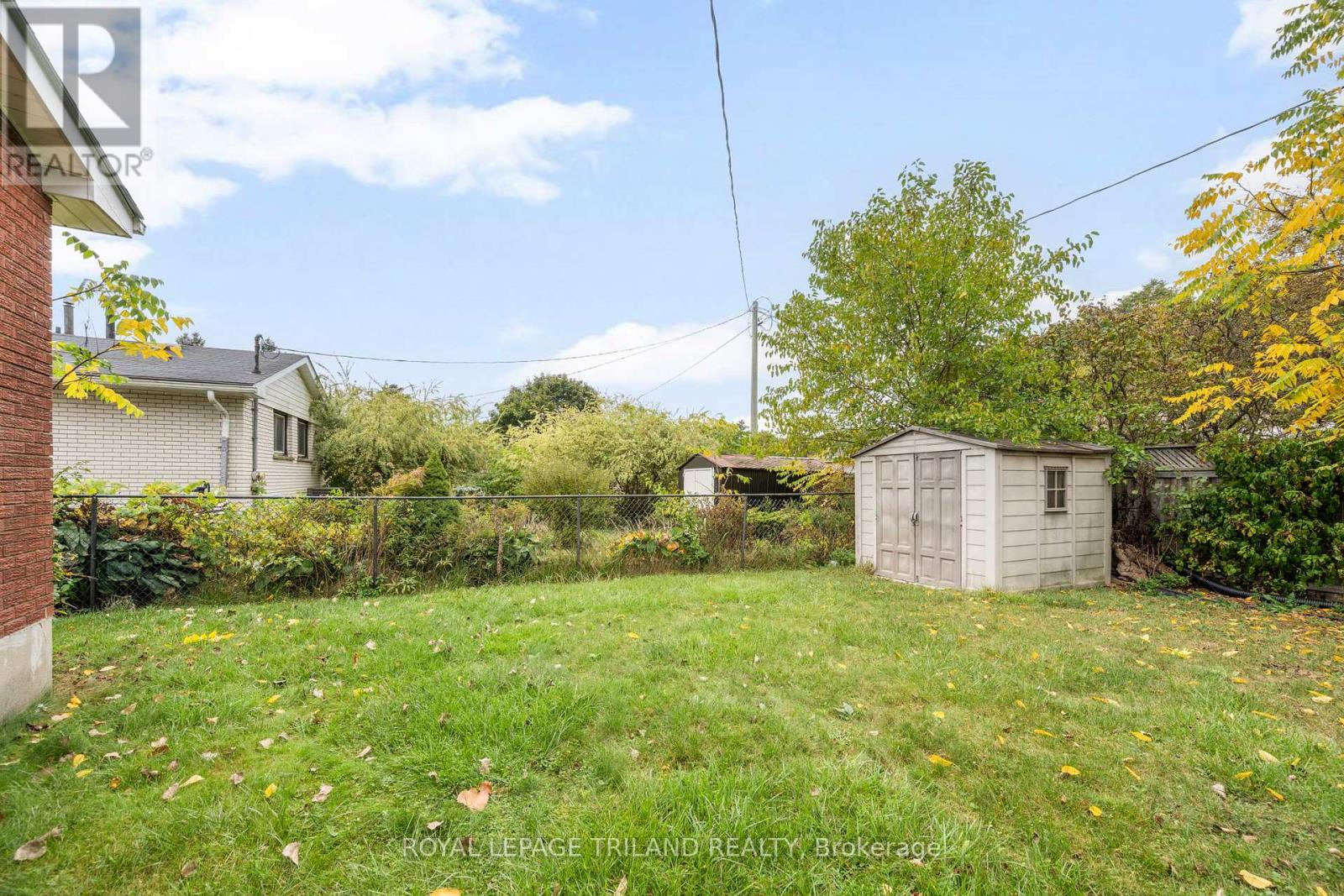 9 Johnson Place, St. Thomas, Ontario  N5P 2E9 - Photo 30 - X12454697