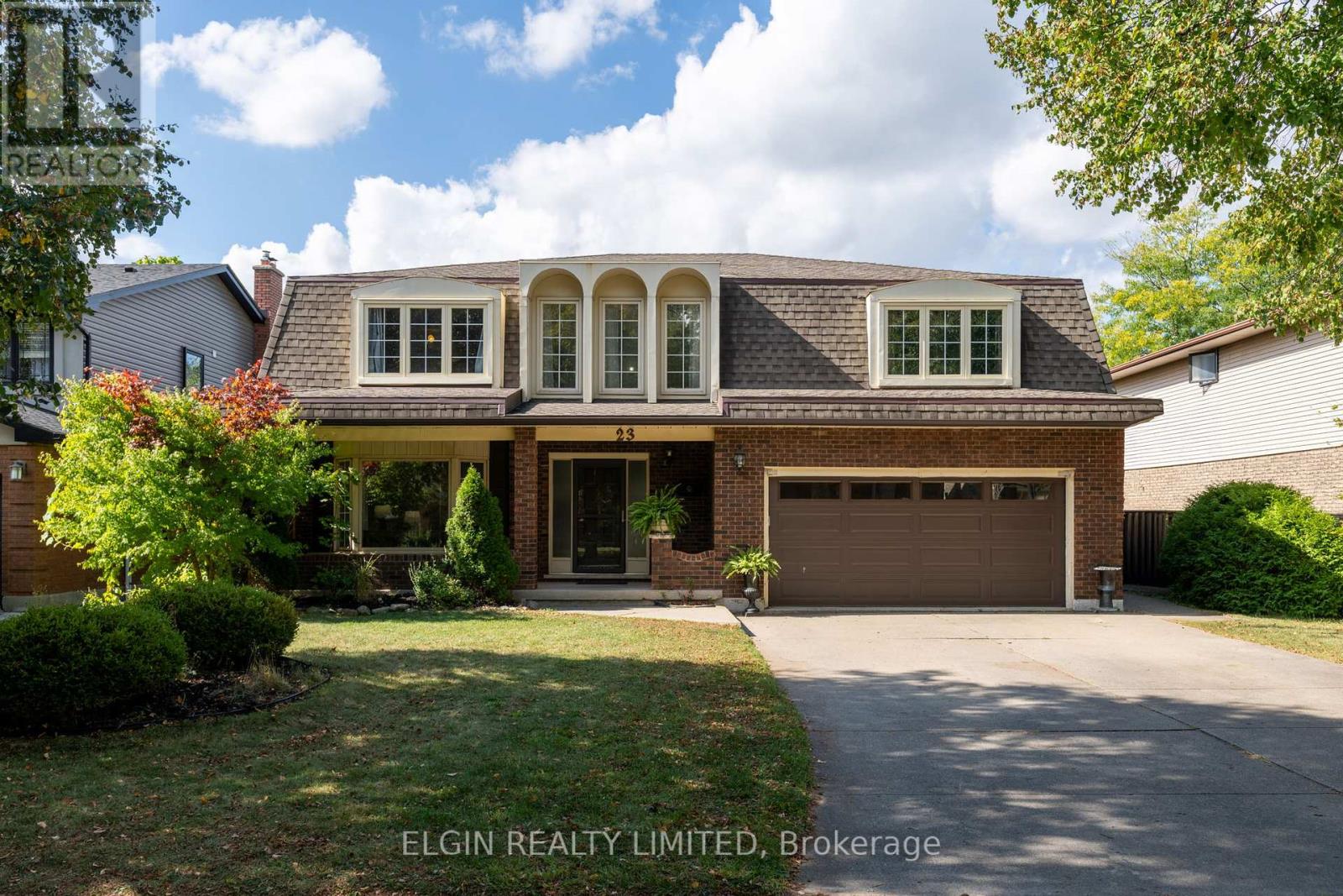23 FARMINGTON CRESCENT, London South, Ontario