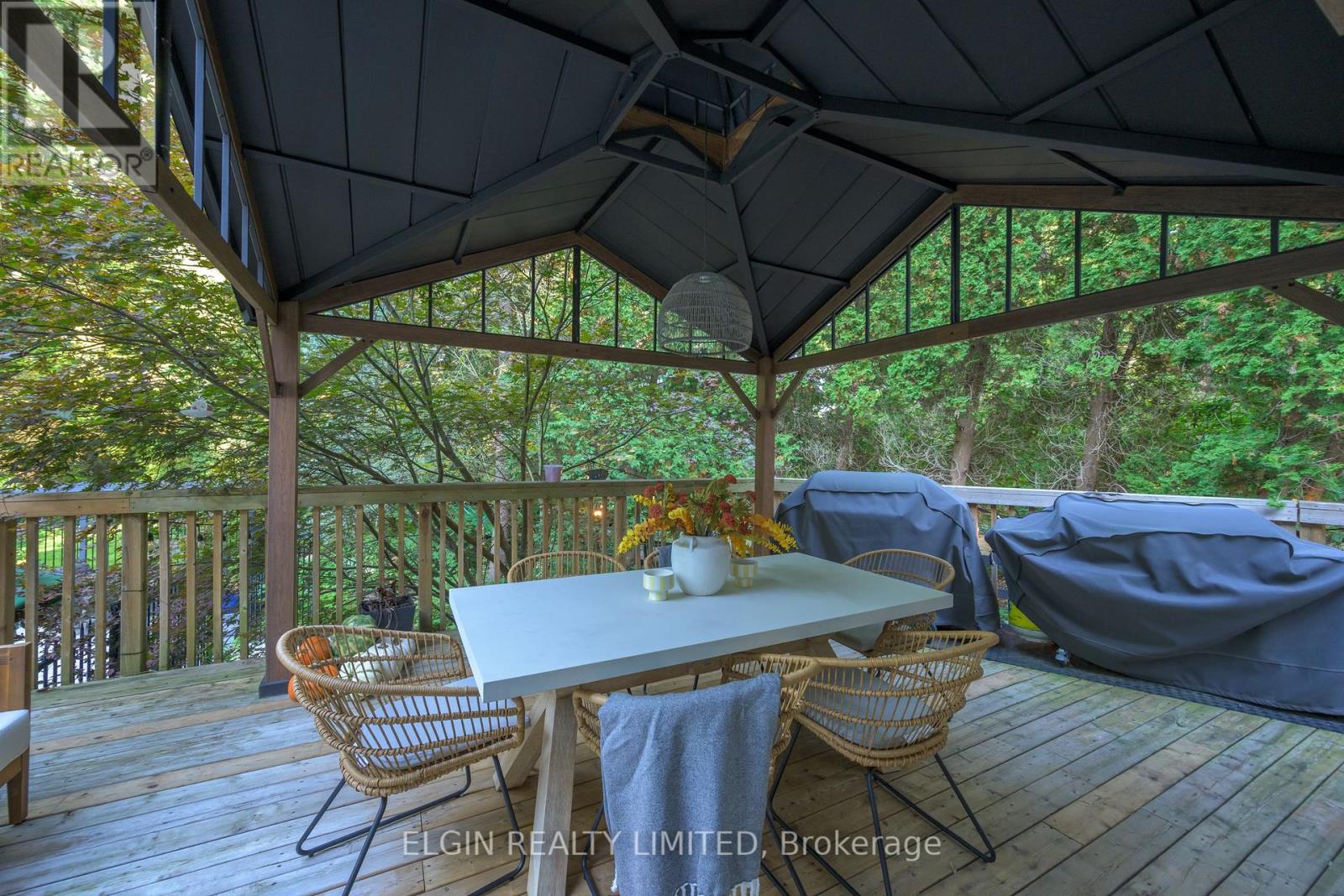 8031 Rogers Road, Malahide, Ontario  N5H 2R4 - Photo 10 - X12454803