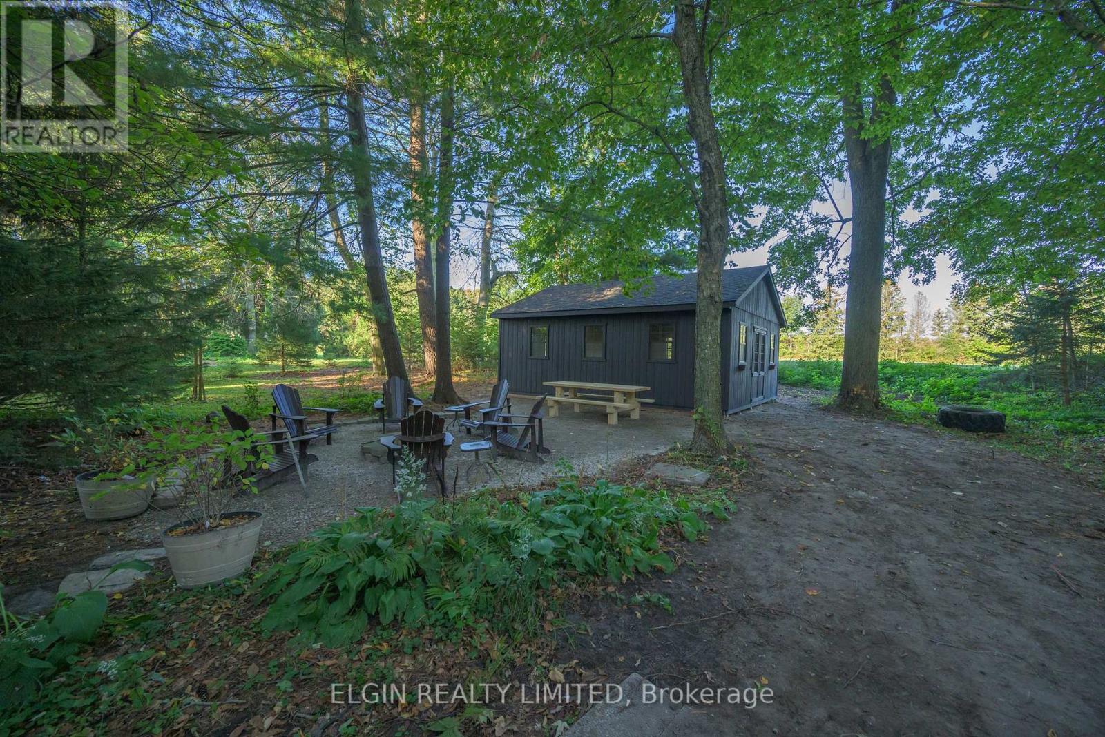 8031 Rogers Road, Malahide, Ontario  N5H 2R4 - Photo 13 - X12454803