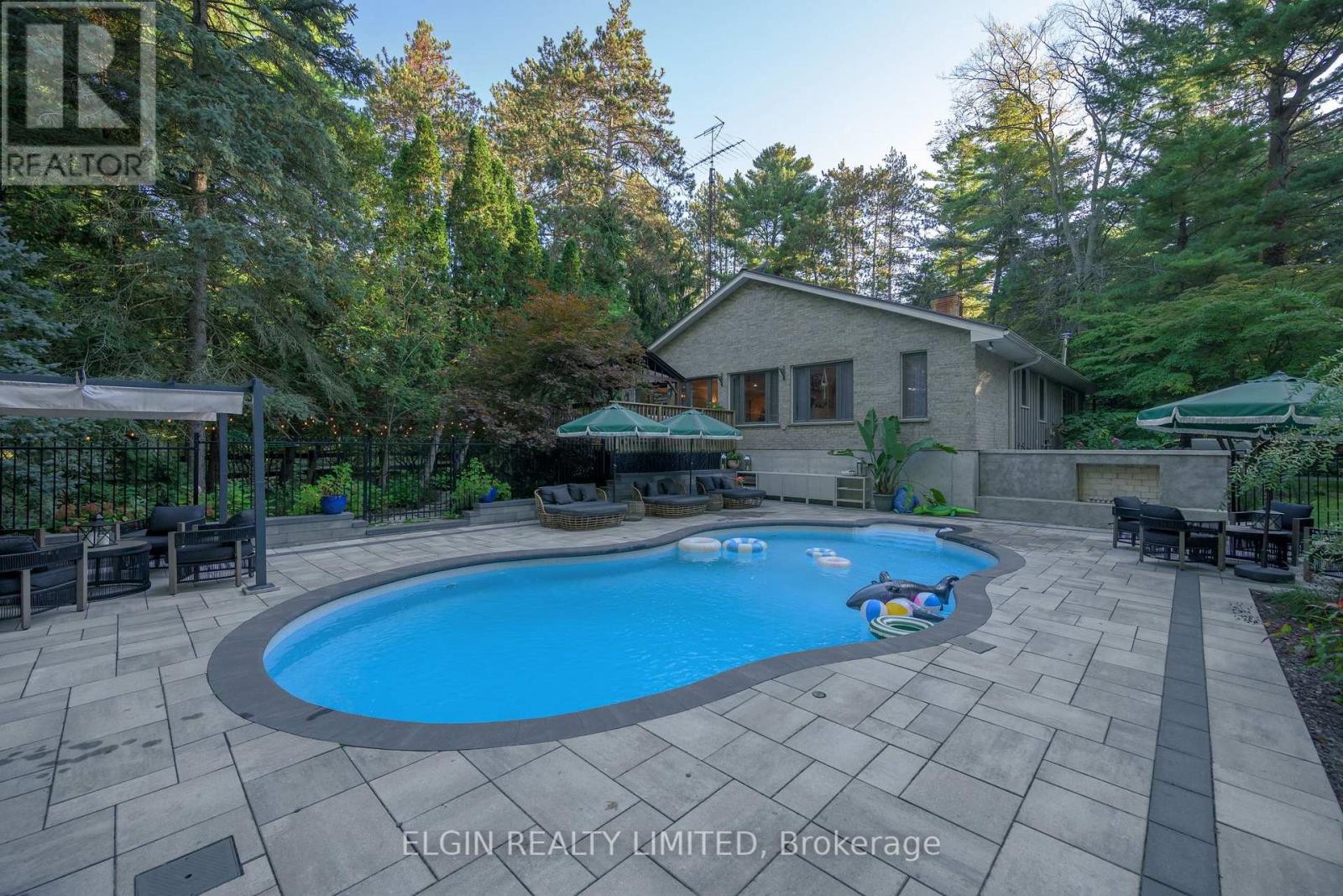 8031 Rogers Road, Malahide, Ontario  N5H 2R4 - Photo 16 - X12454803