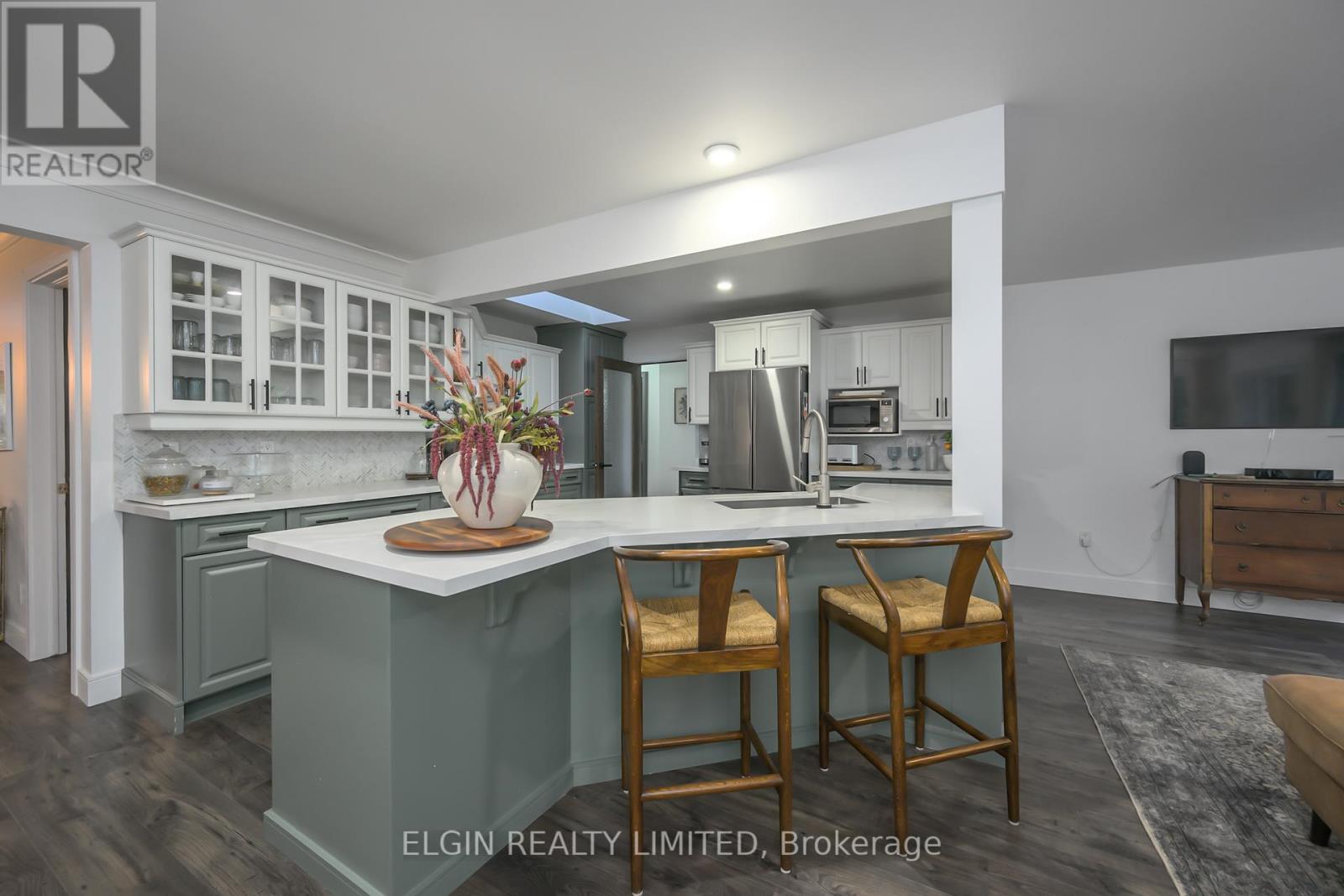 8031 Rogers Road, Malahide, Ontario  N5H 2R4 - Photo 32 - X12454803