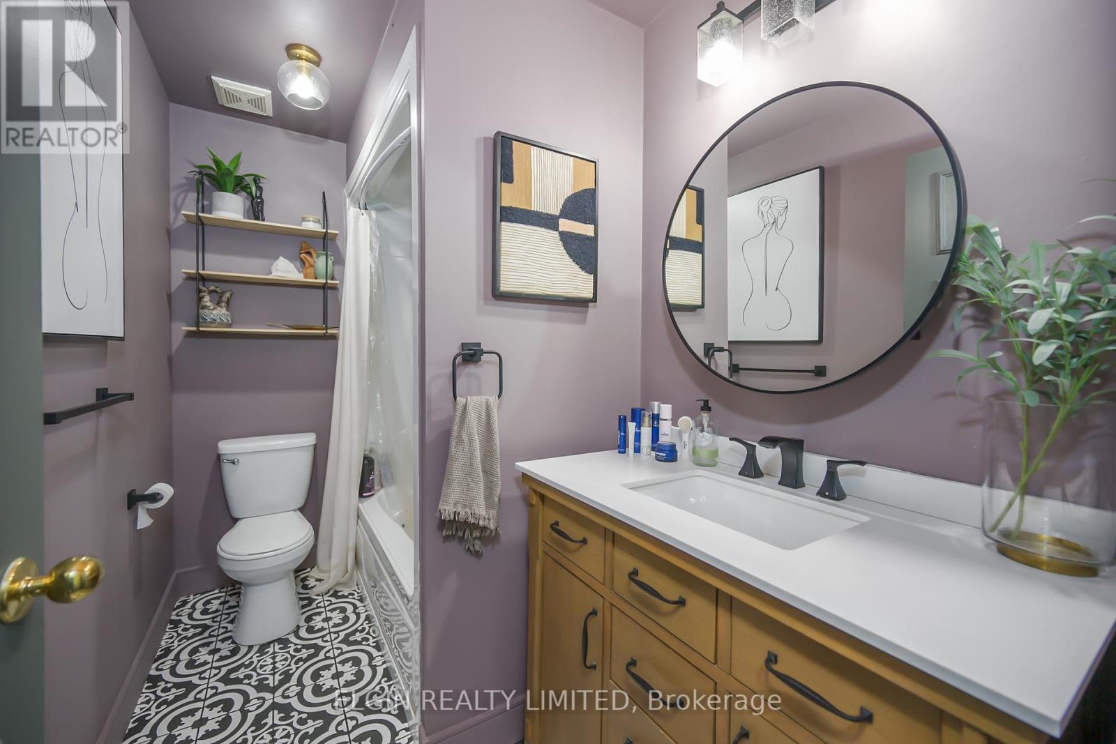 8031 Rogers Road, Malahide, Ontario  N5H 2R4 - Photo 44 - X12454803