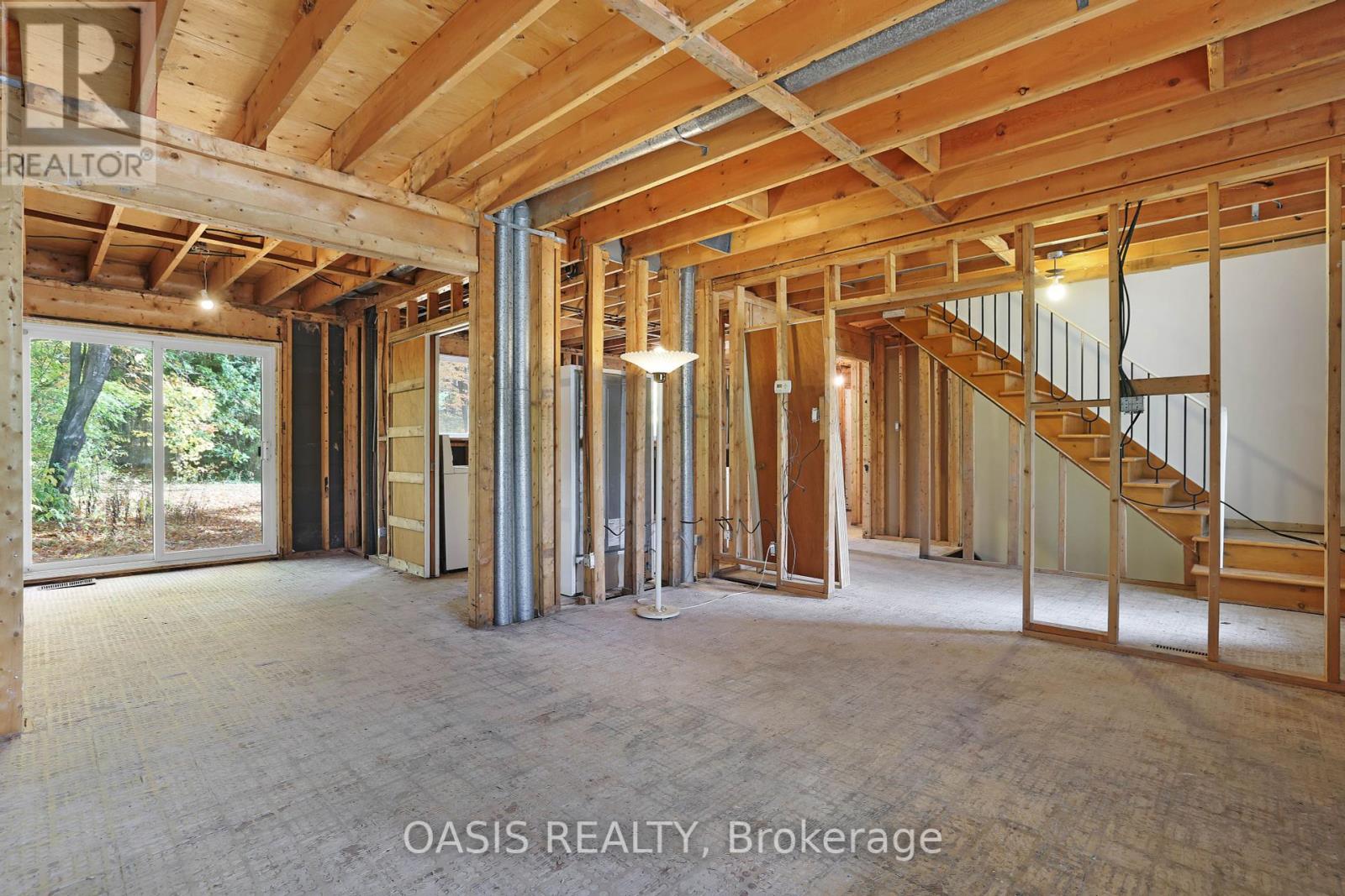 120 Glenncastle Drive, Ottawa, Ontario  K0A 1L0 - Photo 10 - X12454728