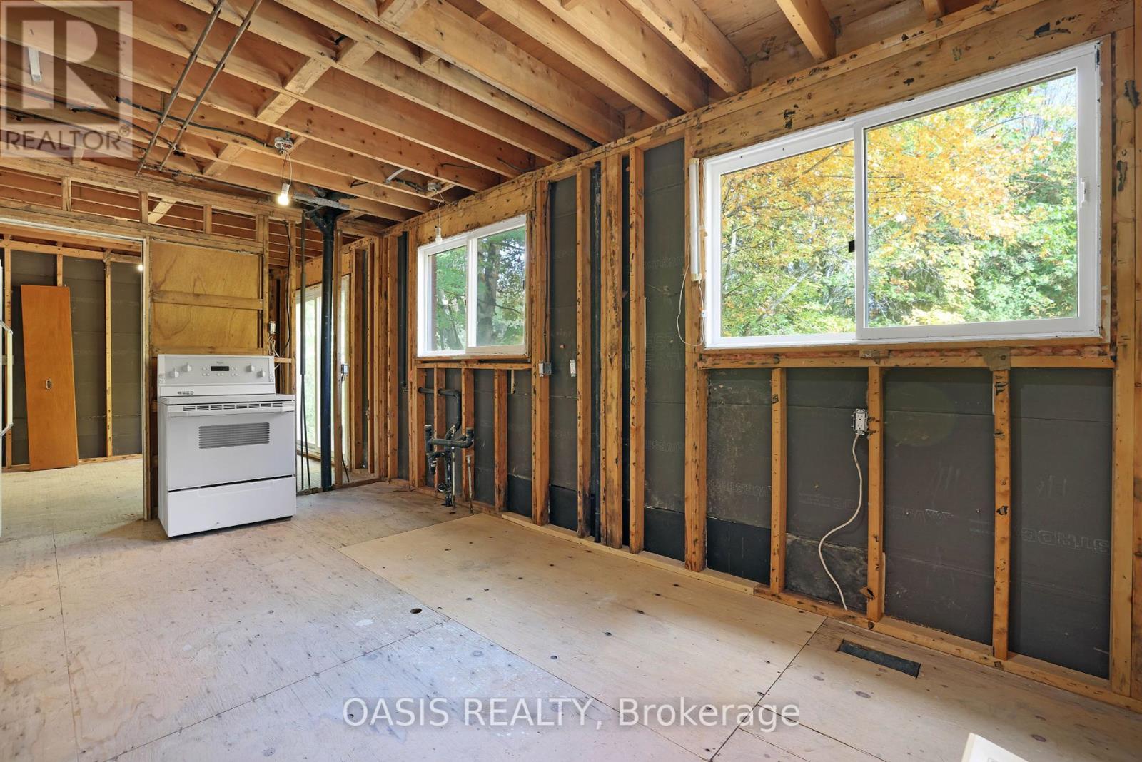 120 Glenncastle Drive, Ottawa, Ontario  K0A 1L0 - Photo 16 - X12454728