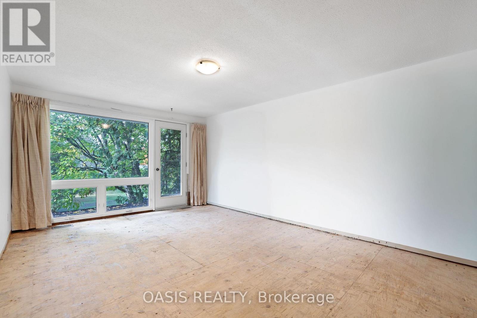 120 Glenncastle Drive, Ottawa, Ontario  K0A 1L0 - Photo 18 - X12454728