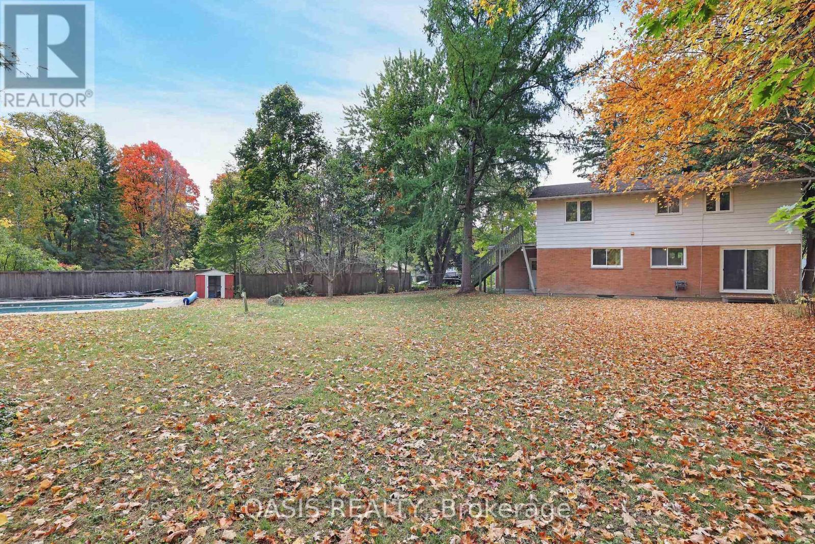 120 Glenncastle Drive, Ottawa, Ontario  K0A 1L0 - Photo 4 - X12454728