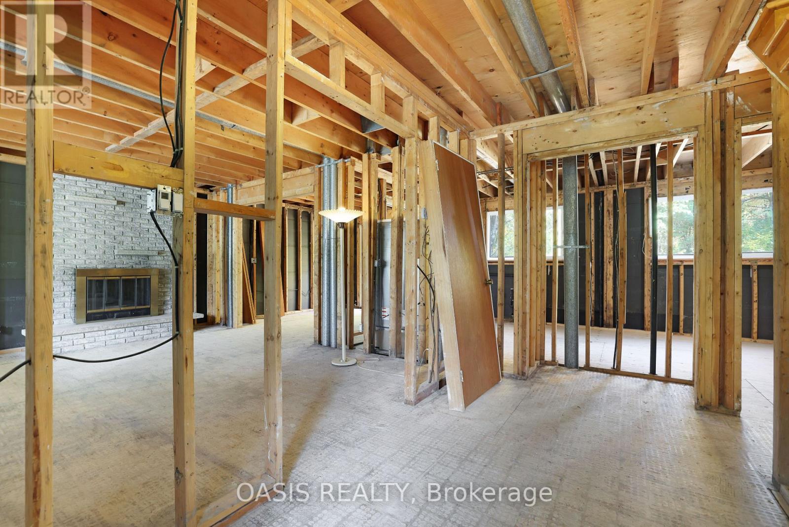 120 Glenncastle Drive, Ottawa, Ontario  K0A 1L0 - Photo 7 - X12454728