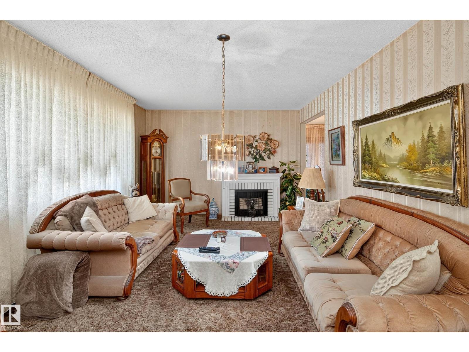 8404 171 ST NW, edmonton, Alberta