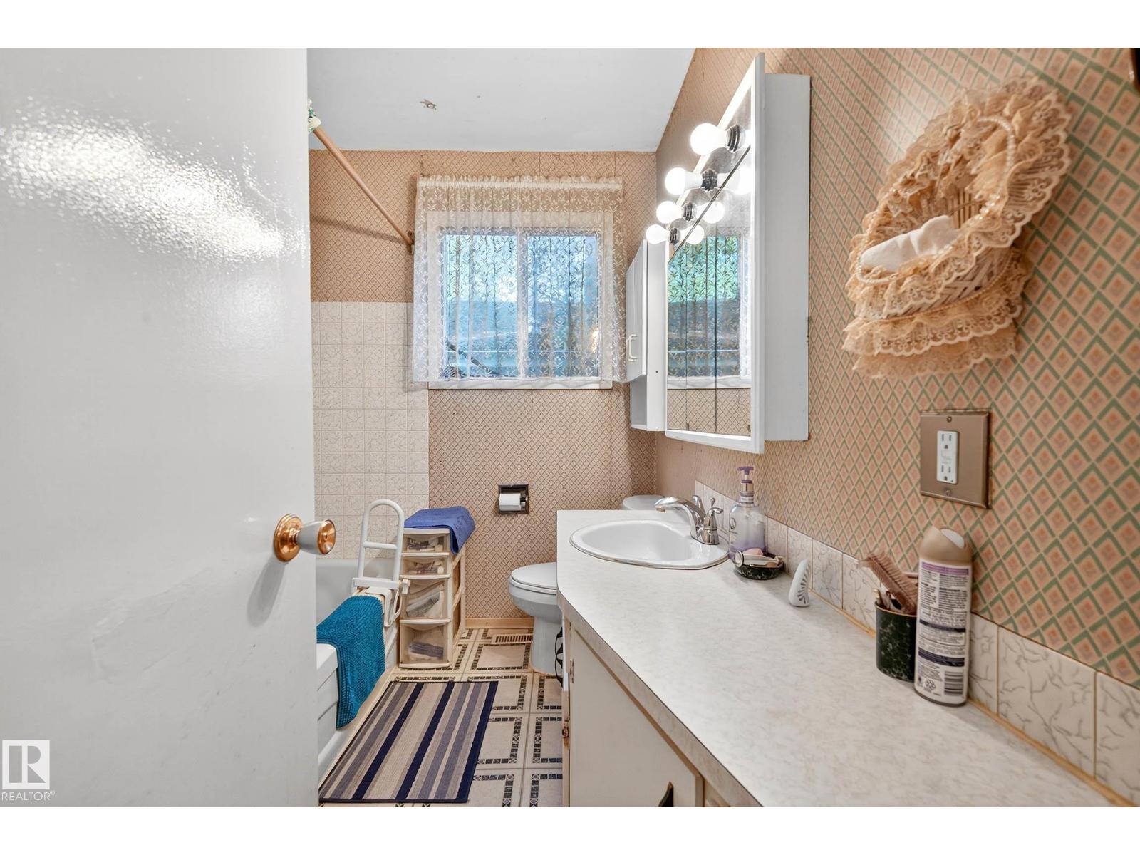 8404 171 St Nw, Edmonton, Alberta  T5T 0H3 - Photo 17 - E4461493