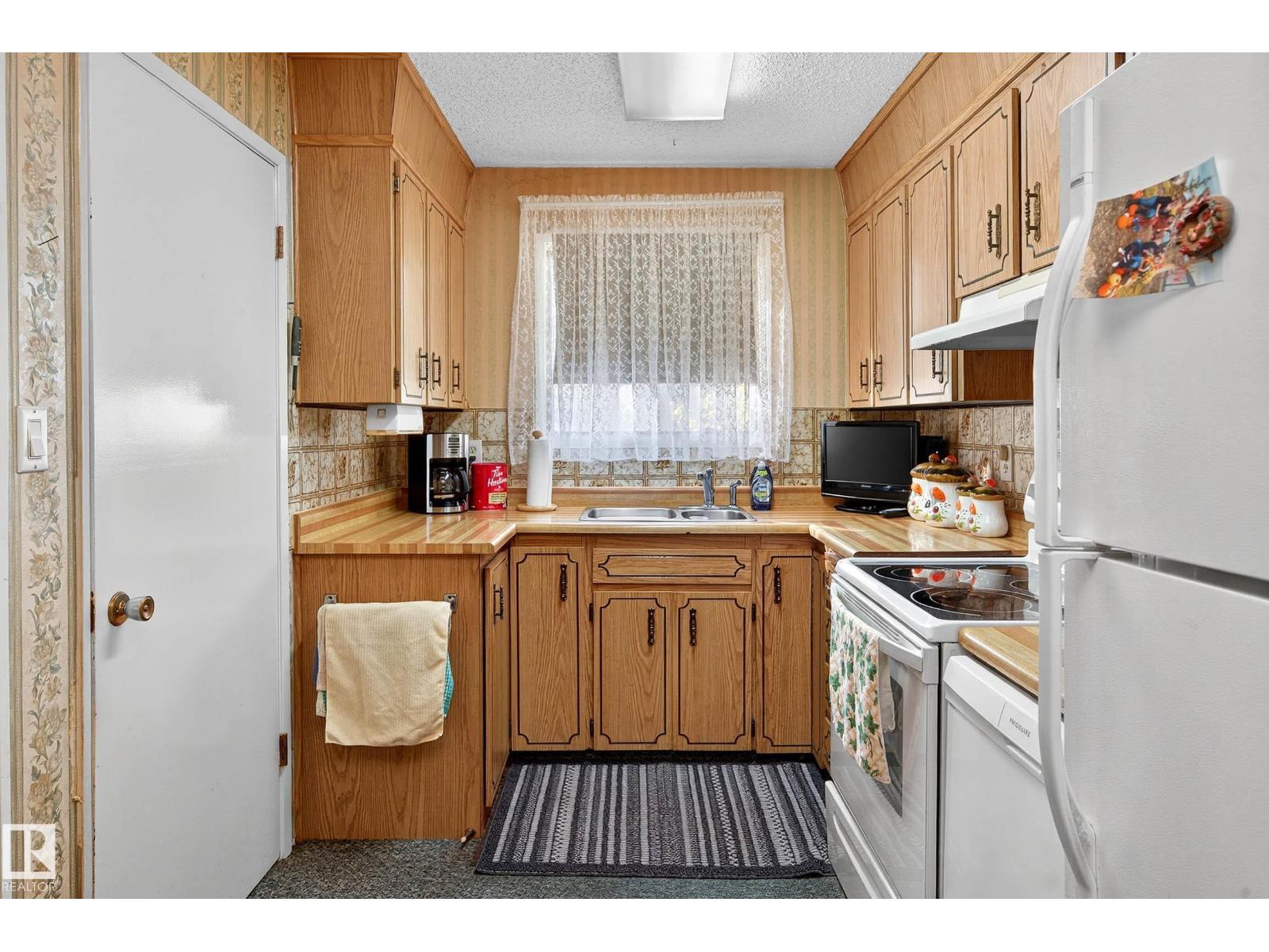 8404 171 St Nw, Edmonton, Alberta  T5T 0H3 - Photo 9 - E4461493