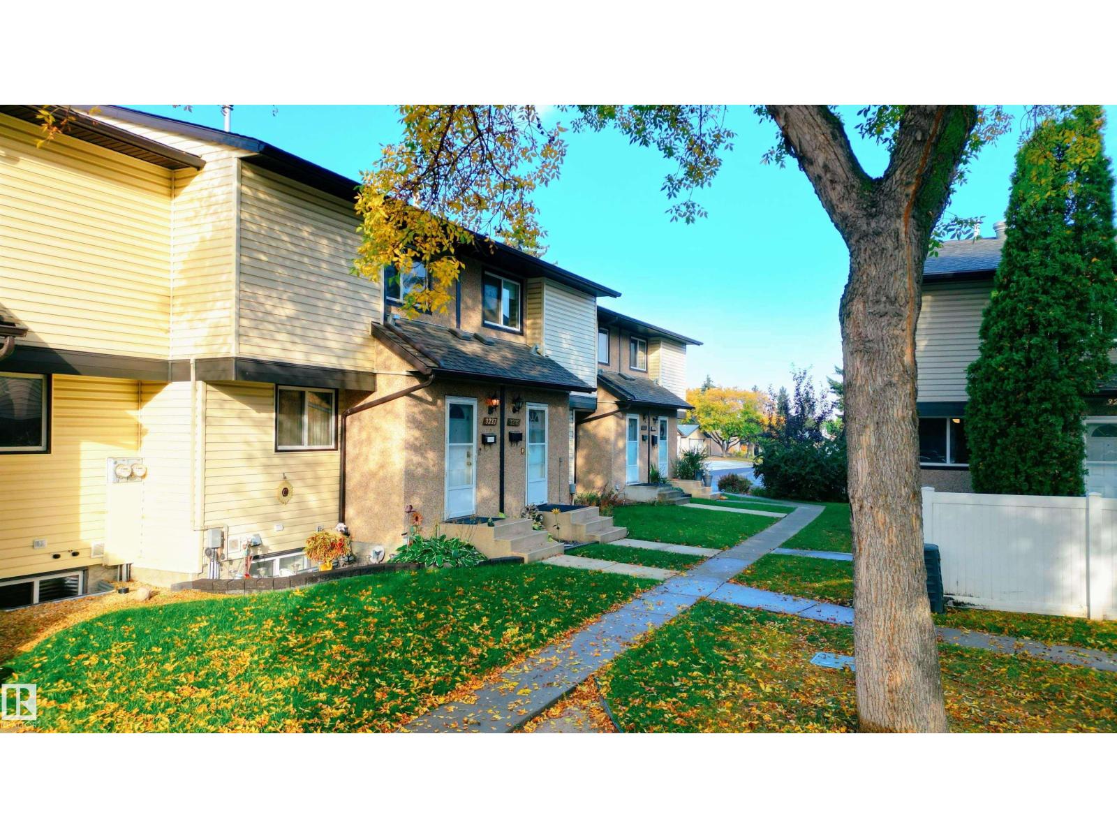 3231 142 Av Nw, Edmonton, Alberta  T5Y 1H9 - Photo 35 - E4461496