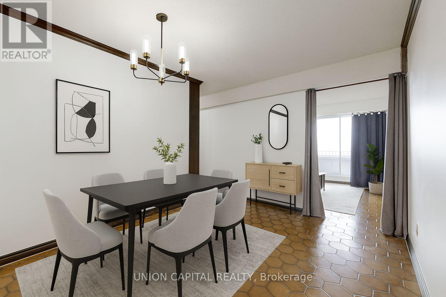 913 - 31 Four Winds Drive, Toronto, Ontario  M3J 1K9 - Photo 4 - W12324194