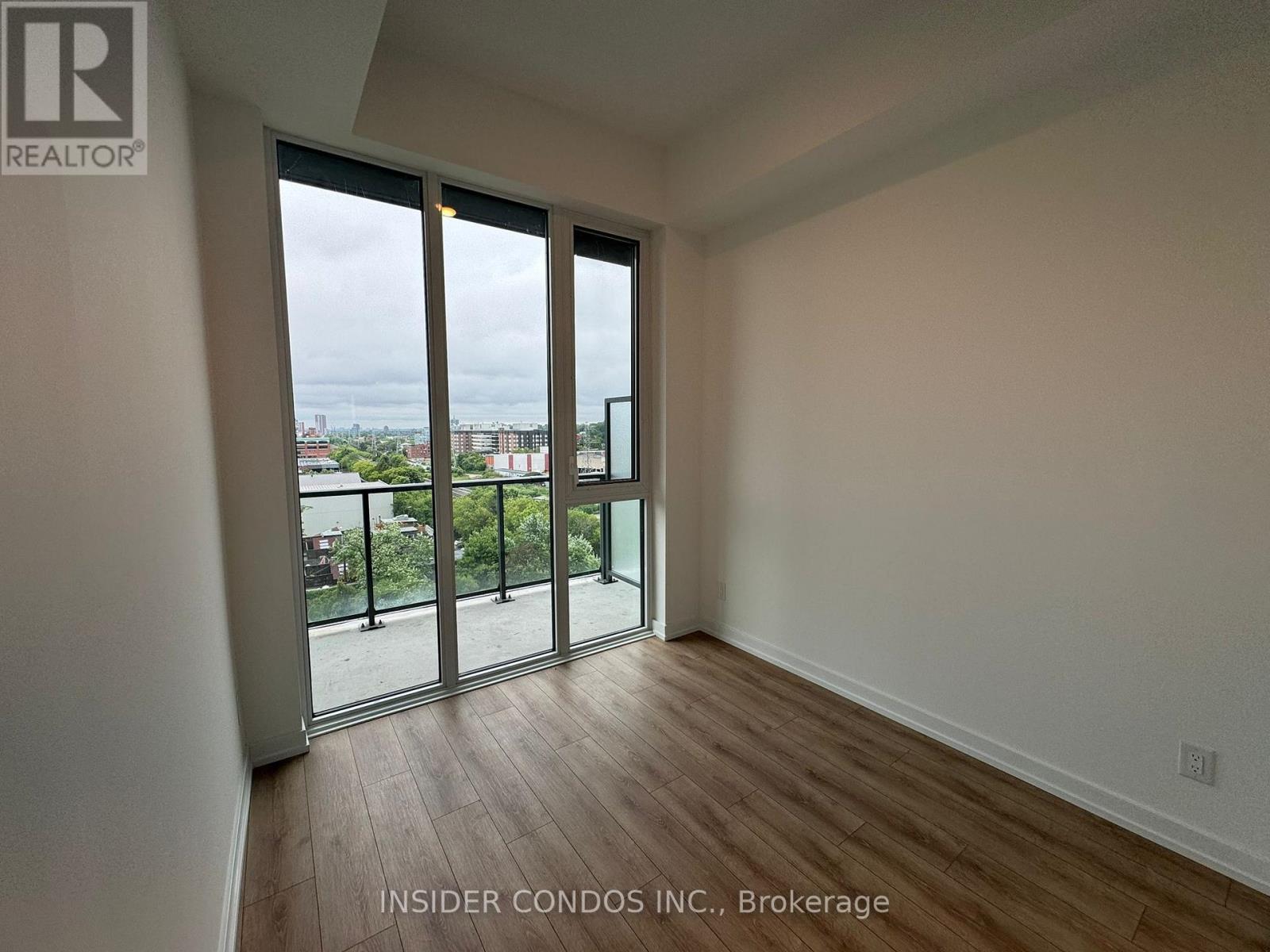 805 - 500 Dupont Street, Toronto, Ontario  M6G 1Y7 - Photo 10 - C12454628