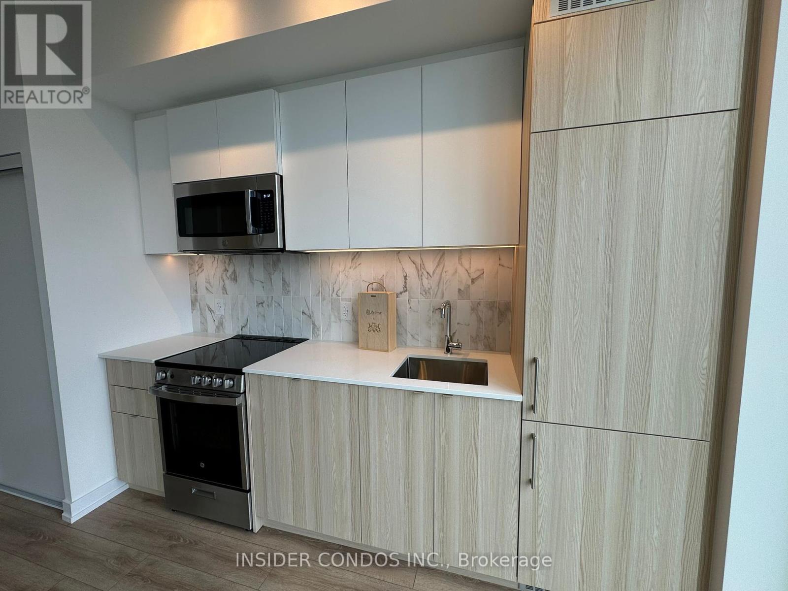 805 - 500 Dupont Street, Toronto, Ontario  M6G 1Y7 - Photo 9 - C12454628