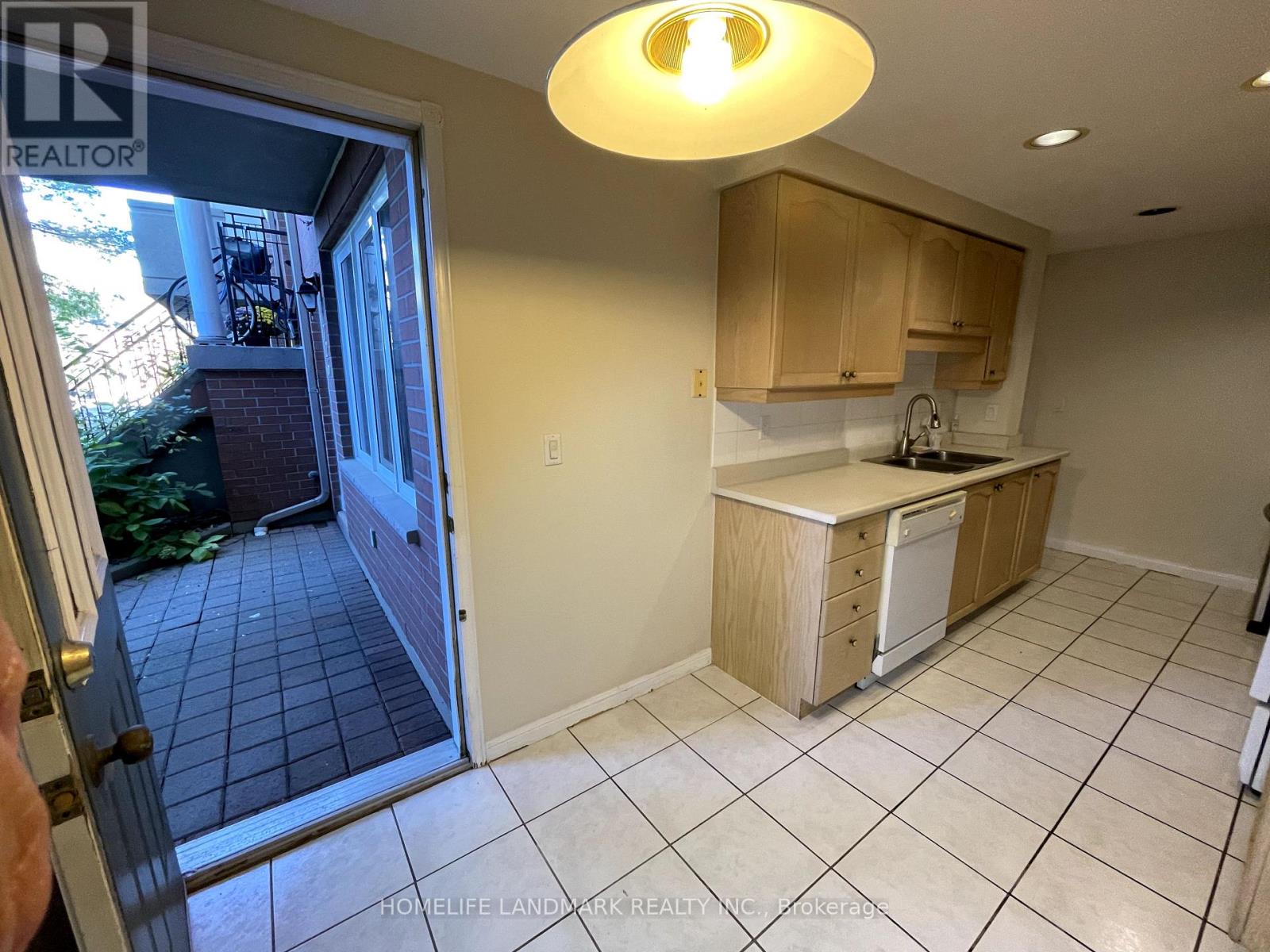 726 - 1881 Mcnicoll Avenue, Toronto, Ontario  M1V 5M2 - Photo 13 - E12454639
